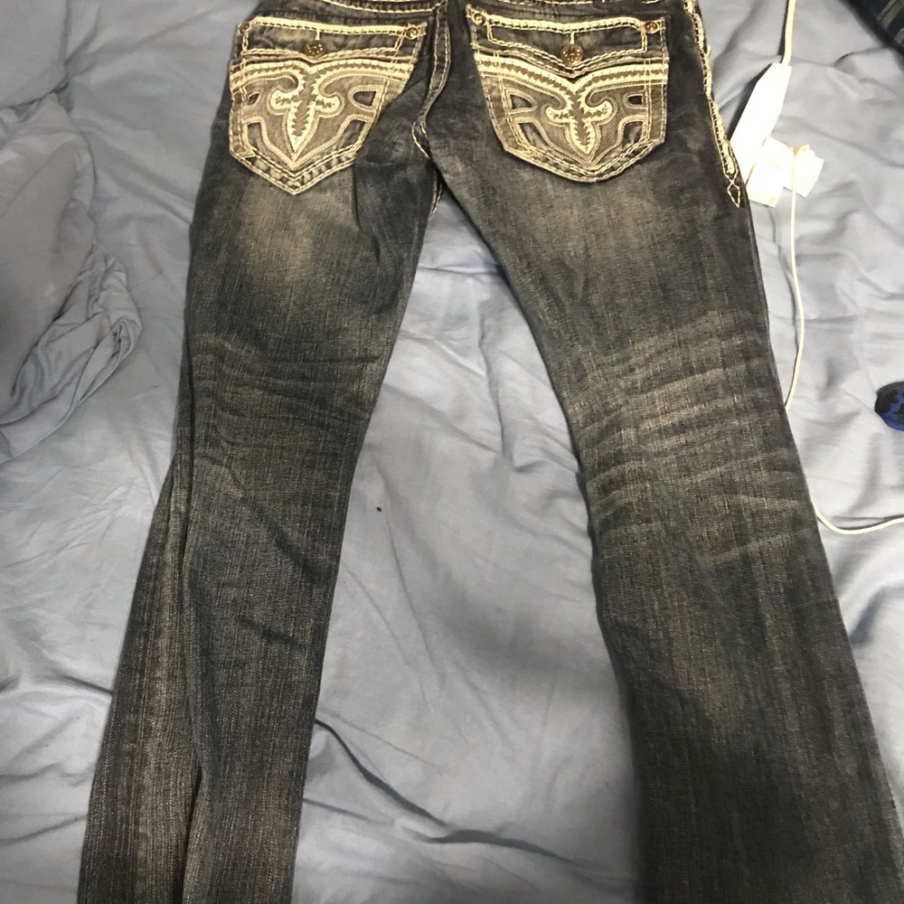 Buckle jeans rock revival